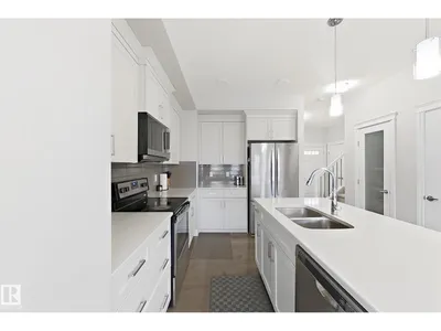 8017 223 ST NW NW photo 9