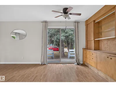 10508 60A AV NW photo 7