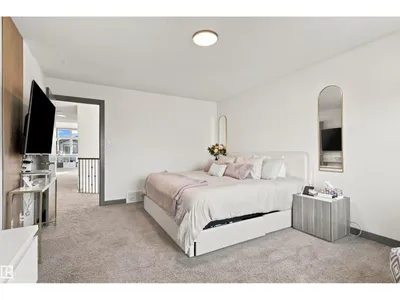 20746 96A AV NW photo 23
