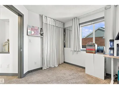 20746 96A AV NW photo 32
