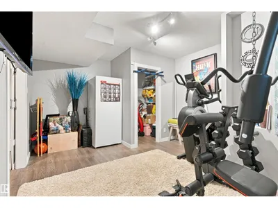 20746 96A AV NW photo 42