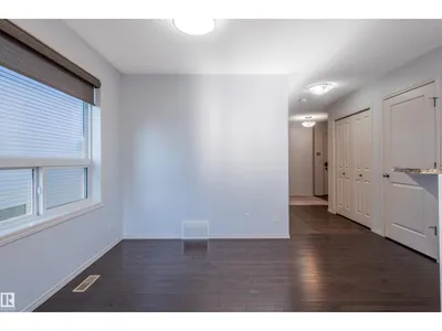 21413 94 AV NW photo 14