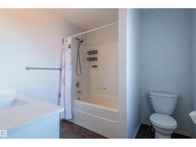 21413 94 AV NW photo 23