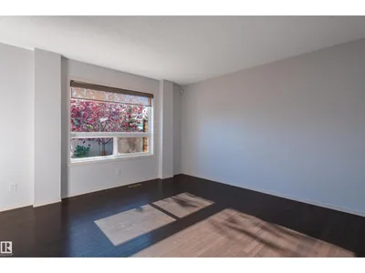 21413 94 AV NW photo 17