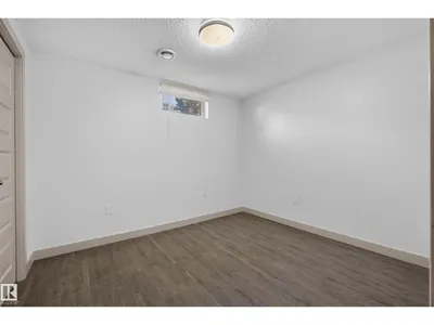 58 PINE ST photo 33