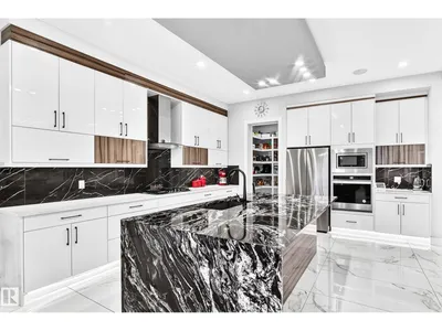 1667 ENRIGHT WY NW NW photo 20