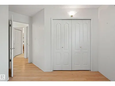18411 77 AV NW photo 30