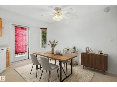 18411 77 AV NW photo 5