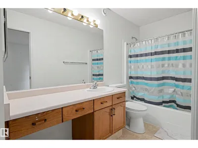 18411 77 AV NW photo 10
