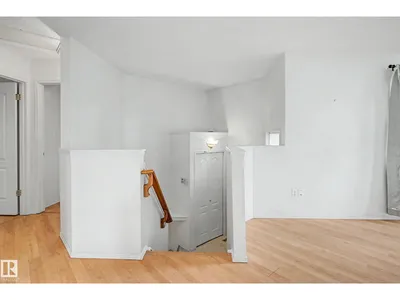 18411 77 AV NW photo 22