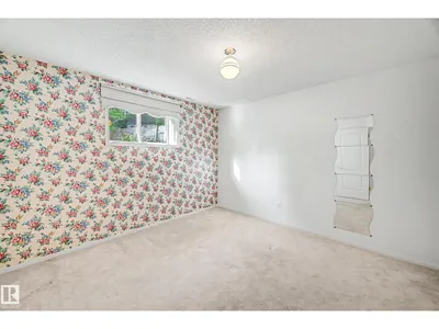 18411 77 AV NW photo 13