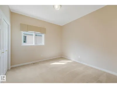 61 ESTATE CR photo 36