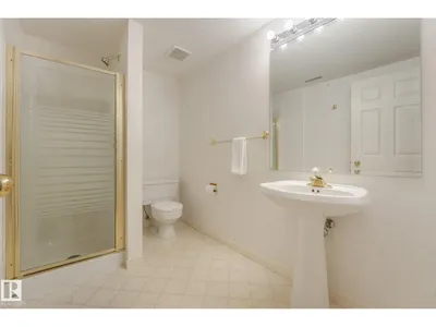 61 ESTATE CR photo 56