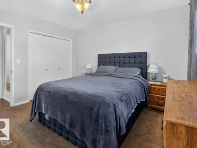 9120 92 AV photo 26