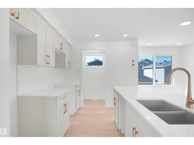 2030 Marquis WY NE photo 12