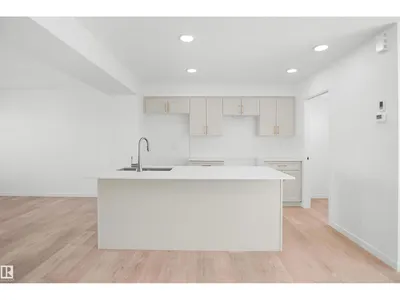 2030 Marquis WY NE photo 10