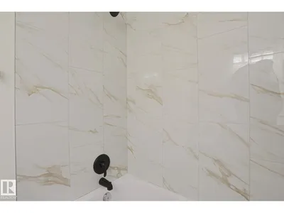 3237 132A AV NW photo 22