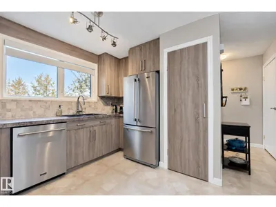 9 AKINS DR photo 10