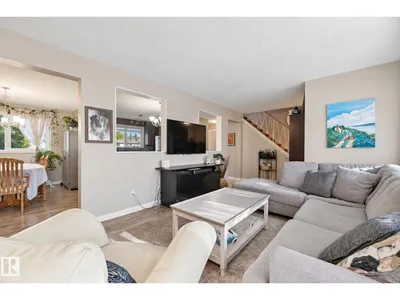 9 AKINS DR photo 6