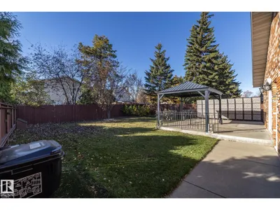 18412 82 AV NW photo 64