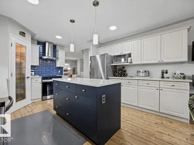16103 67 ST NW photo 16