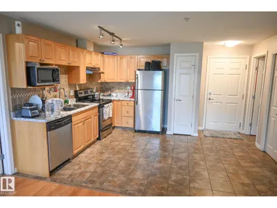 #316 5005 165 AV NW photo 5