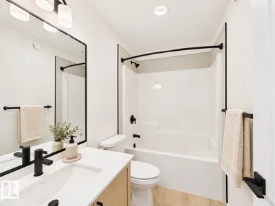 186 SCORIA WD photo 10