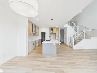 186 SCORIA WD photo 22