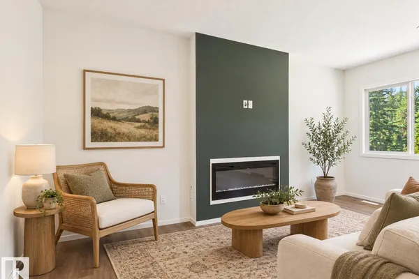 119 HILTON CV photo 2