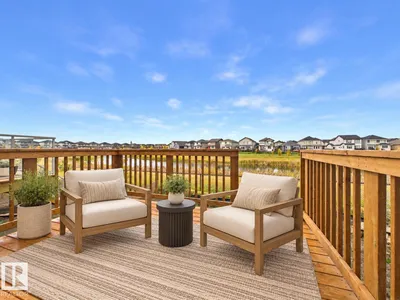 120 CALEDON CR photo 42