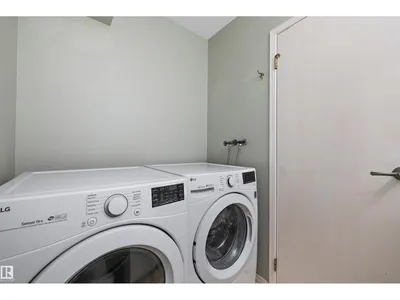 #29 9520 174 ST NW photo 32