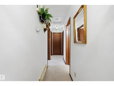 15019 84 ST NW photo 10