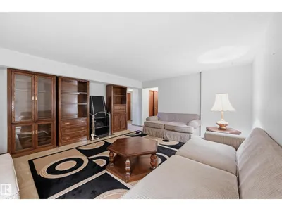 15019 84 ST NW photo 26