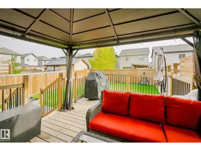 9507 228 ST NW photo 43