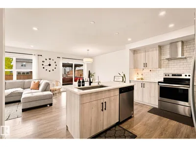 9507 228 ST NW photo 9