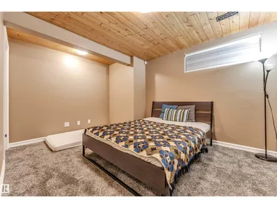 1828 36 AV NW photo 37