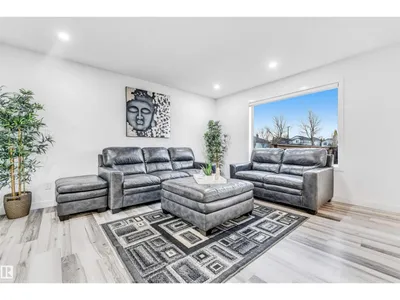 1828 36 AV NW photo 16