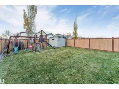 1828 36 AV NW photo 6