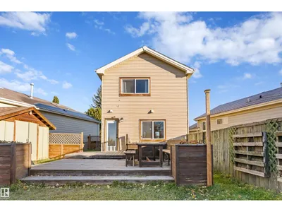 18729 95A AV NW photo 45