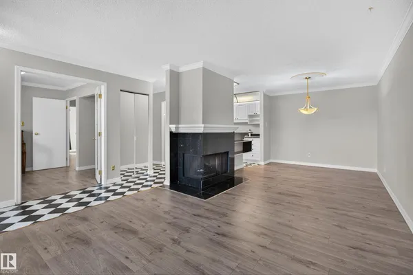 2332 151 AV NW photo 2