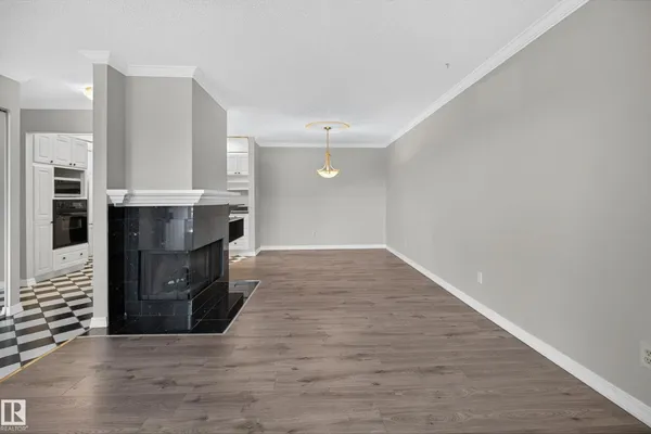 2332 151 AV NW photo 3