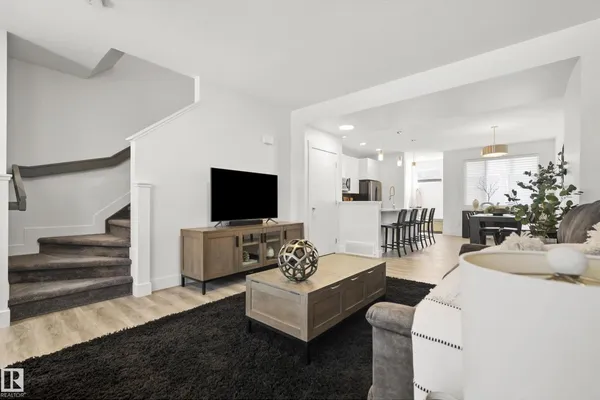 175 KINGLET BV NW photo 3