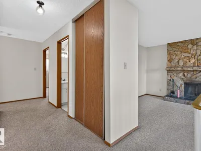 3047 143 AV NW photo 17
