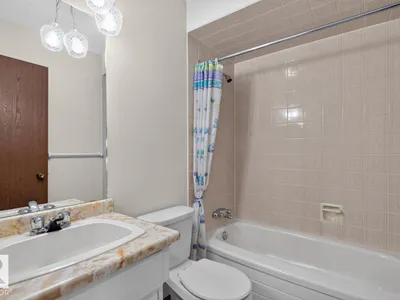 3047 143 AV NW photo 27