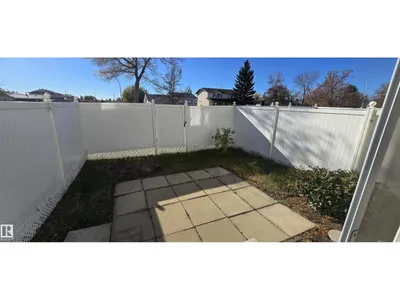 11430 139 AV NW photo 34