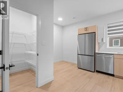 52, 18110 28 Avenue SW photo 8