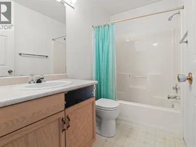 26, 3311 58 Street NW photo 14