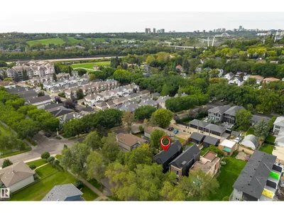 10138 90 ST NW photo 45