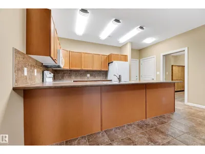 #425 400 PALISADES WY photo 12