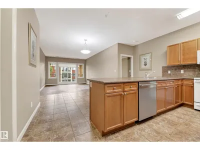 #425 400 PALISADES WY photo 5